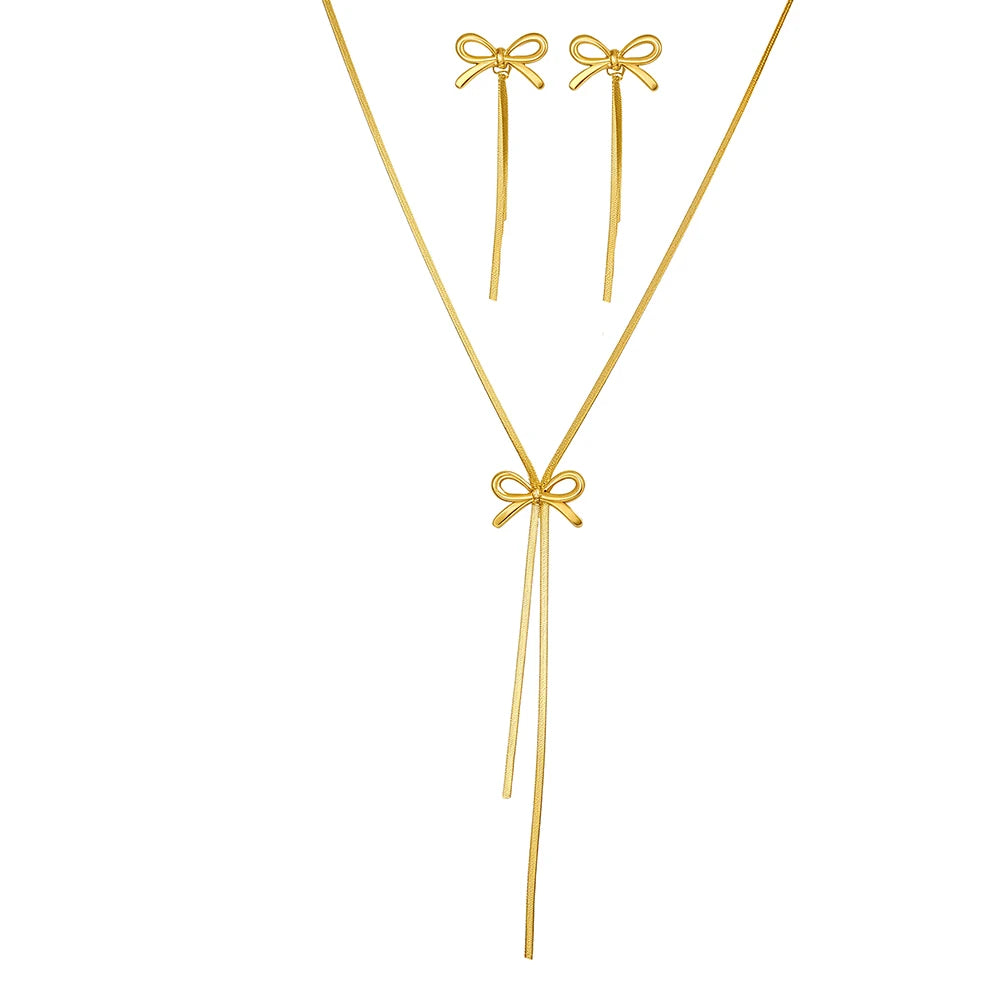 Elegant Bow Necklace